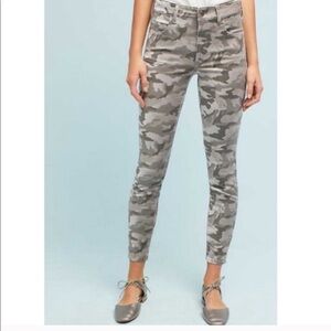 . Pilcro and The Letter Press Camo Jeans Size 27